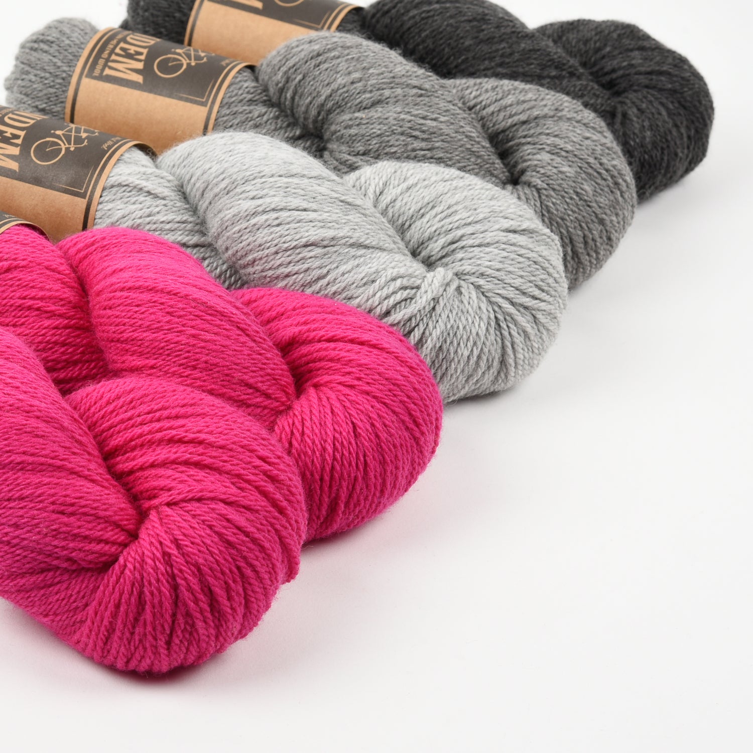 PAINTING TRIANGLES SWEATER - FUCHSIA MÉLANGE