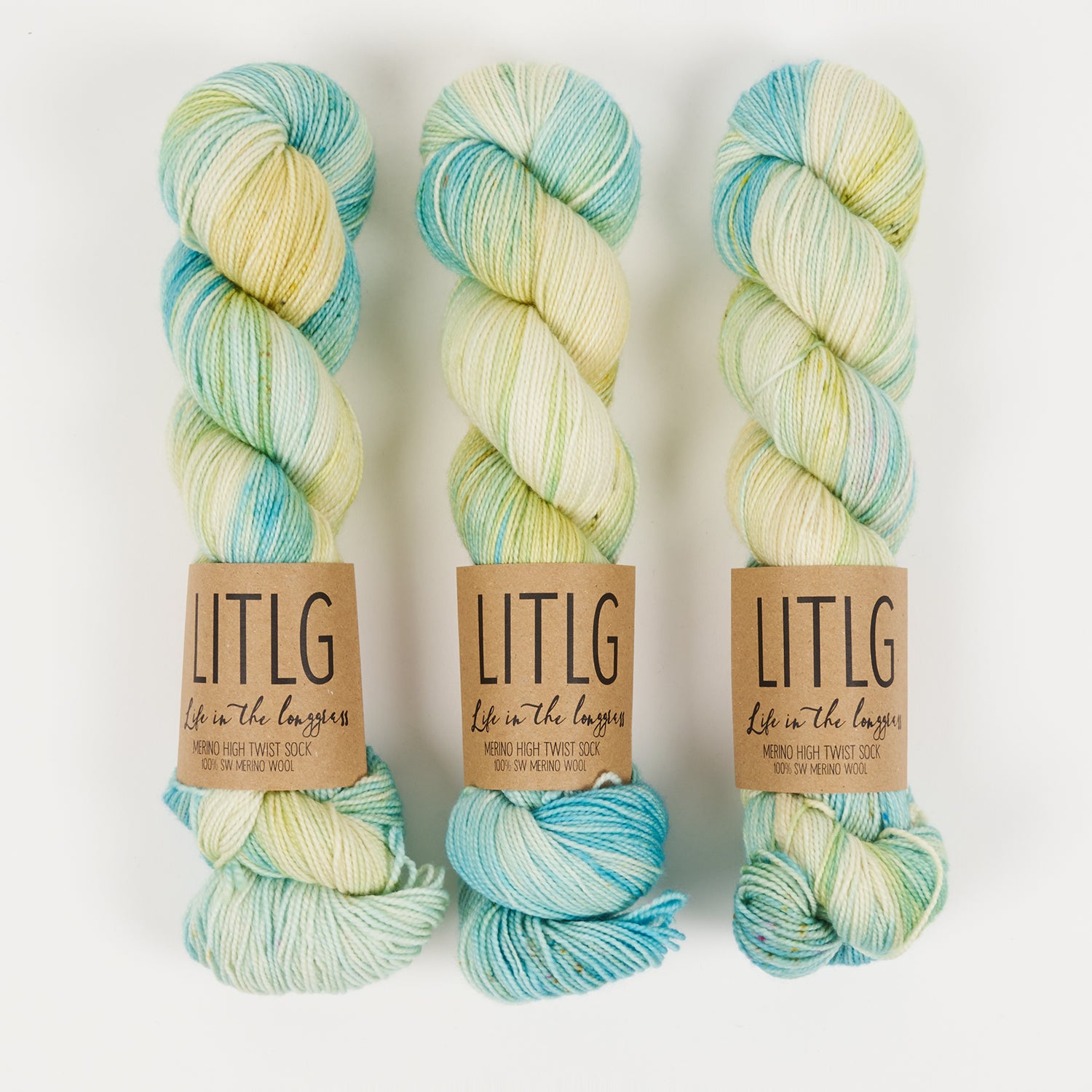 Life in The Long Grass HIGH TWIST SOCK - RIVERROCK Merino wool Fingering blue Yarn