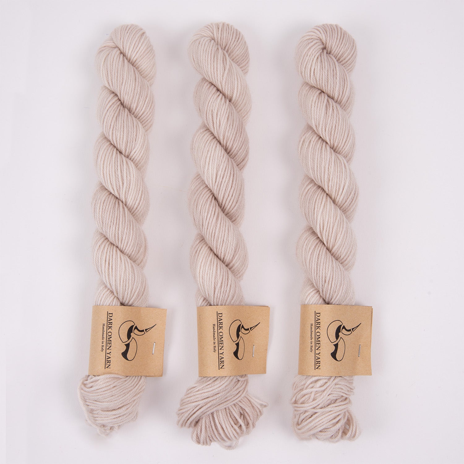 Dark Omen Yarn MERINO SOCK MINI - HASTUR Merino wool Nylon Fingering beige Yarn