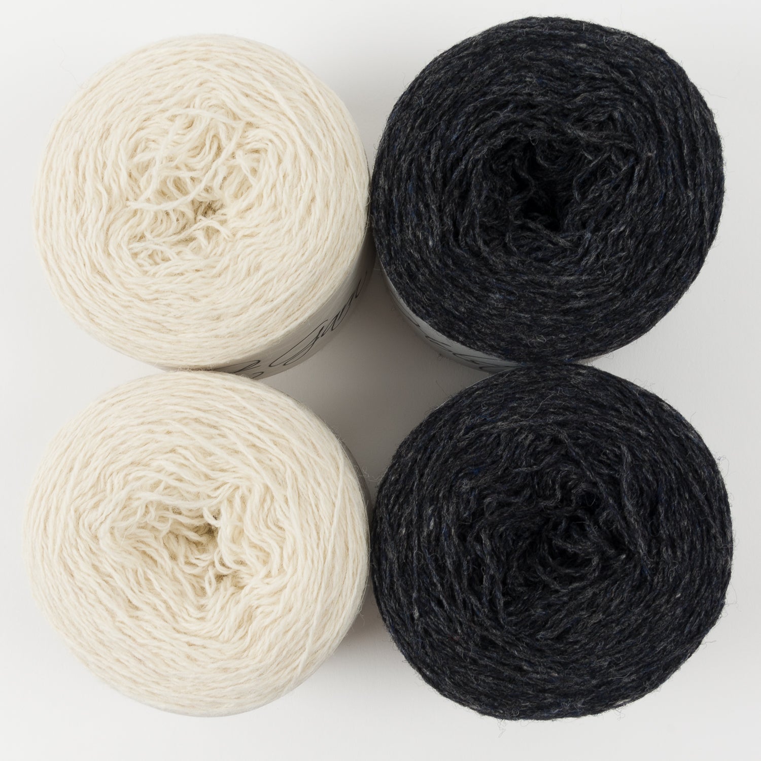 Holst Garn BLEACHED GREY Merino wool Wool Light Fingering Quick Kits