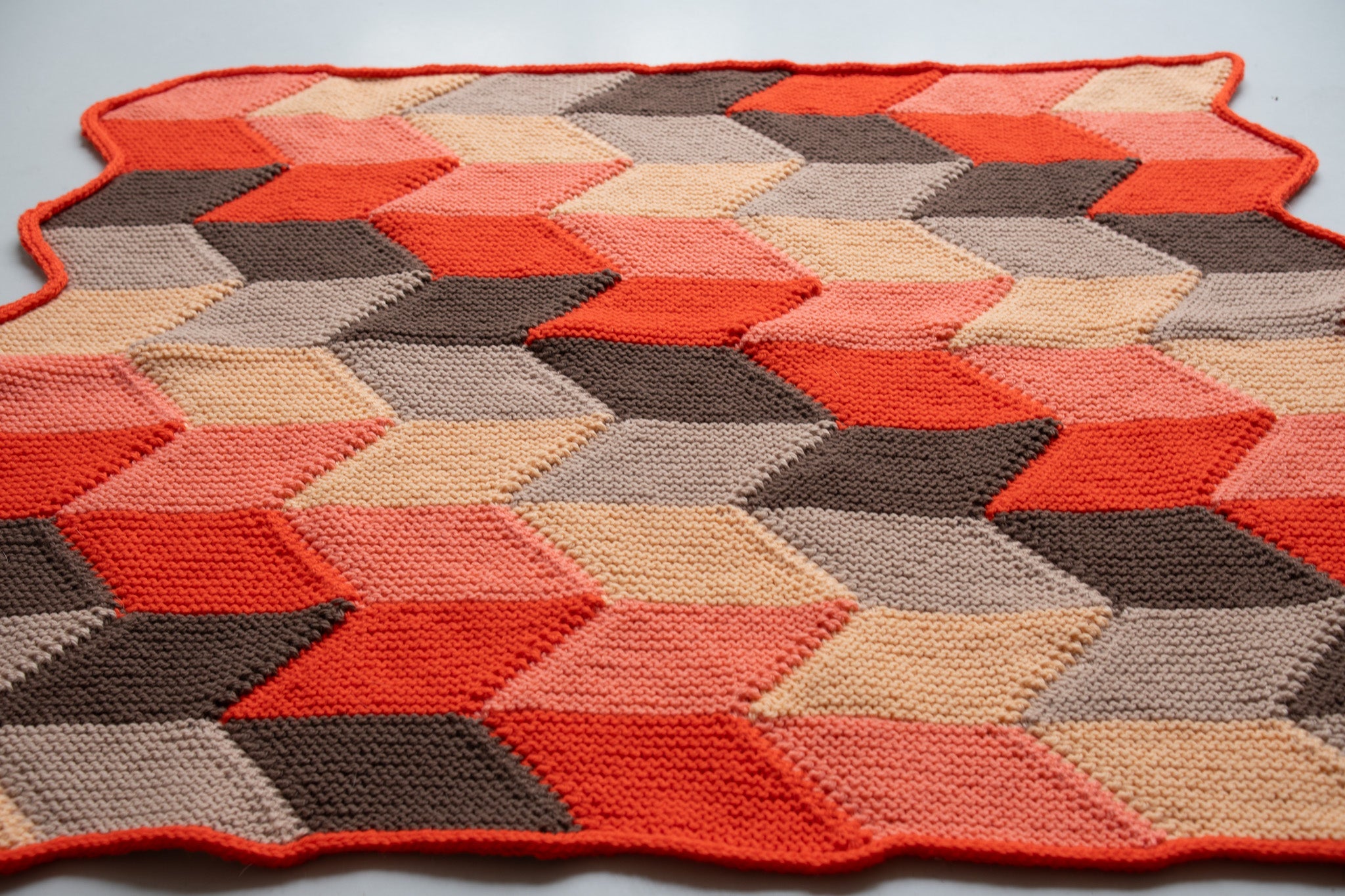 HVAMMSVÍK BLANKET PATTERN