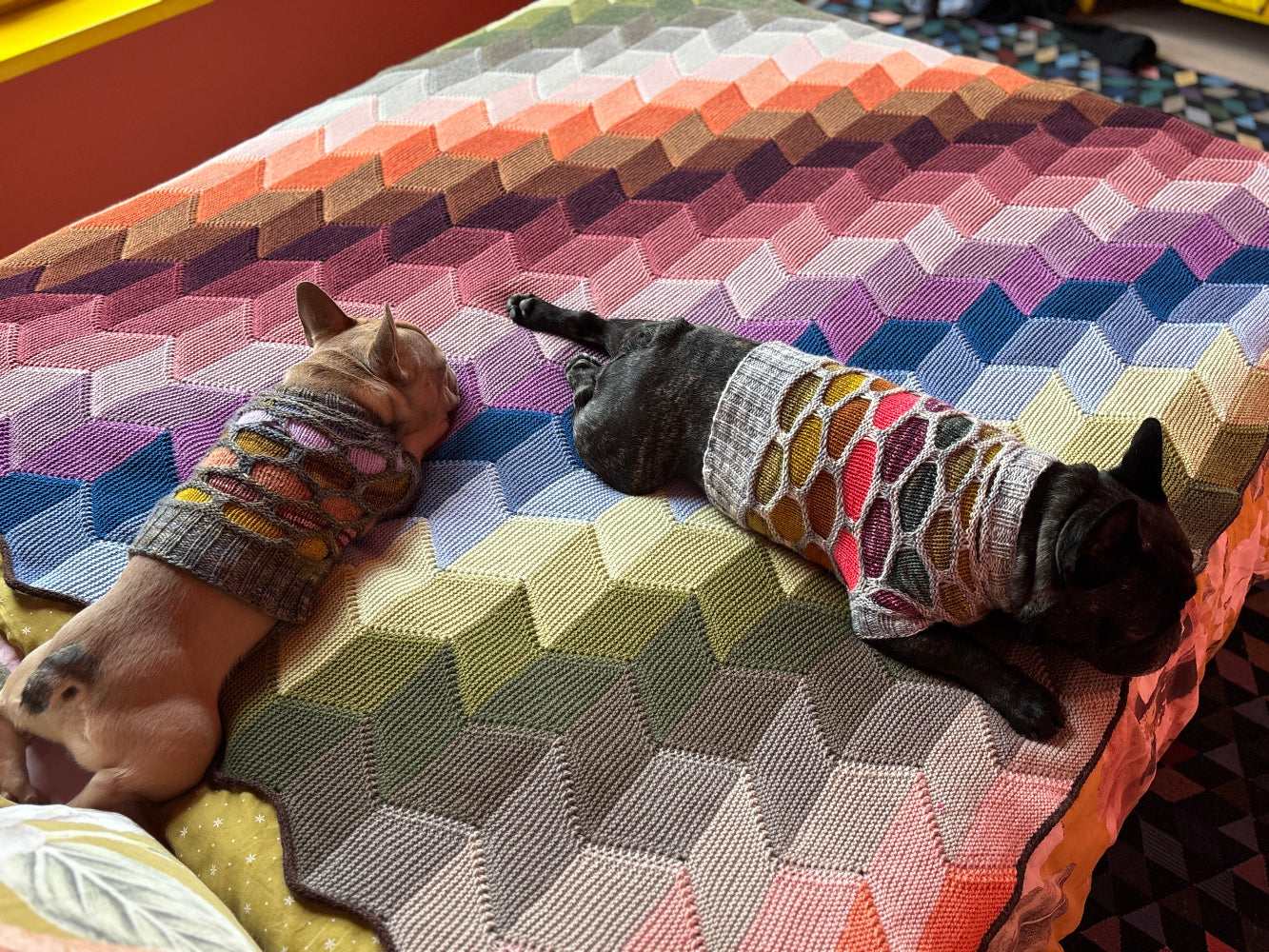 HVAMMSVÍK BLANKET PATTERN