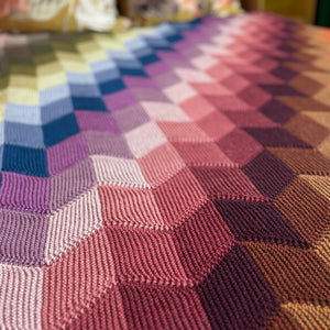 HVAMMSVÍK BLANKET - LANDSCAPE PARALLELOGRAMS