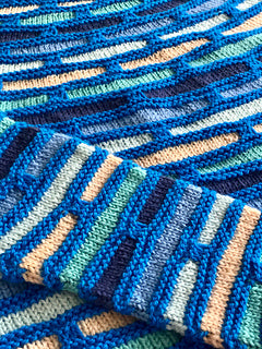 PAINTING BRICKS SWEATER PATTERN