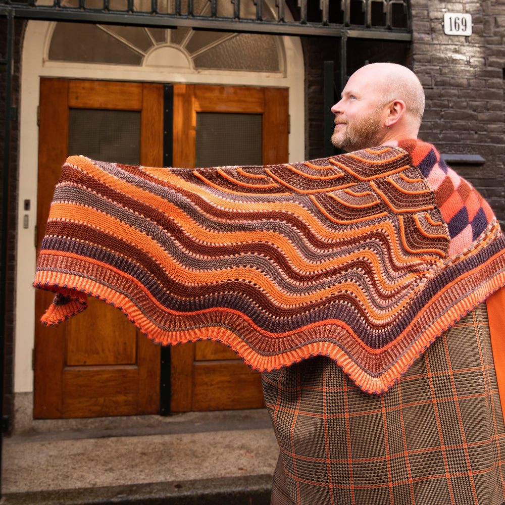 BARCELONA BREEZE SHAWL PATTERN – Stephen & Penelope