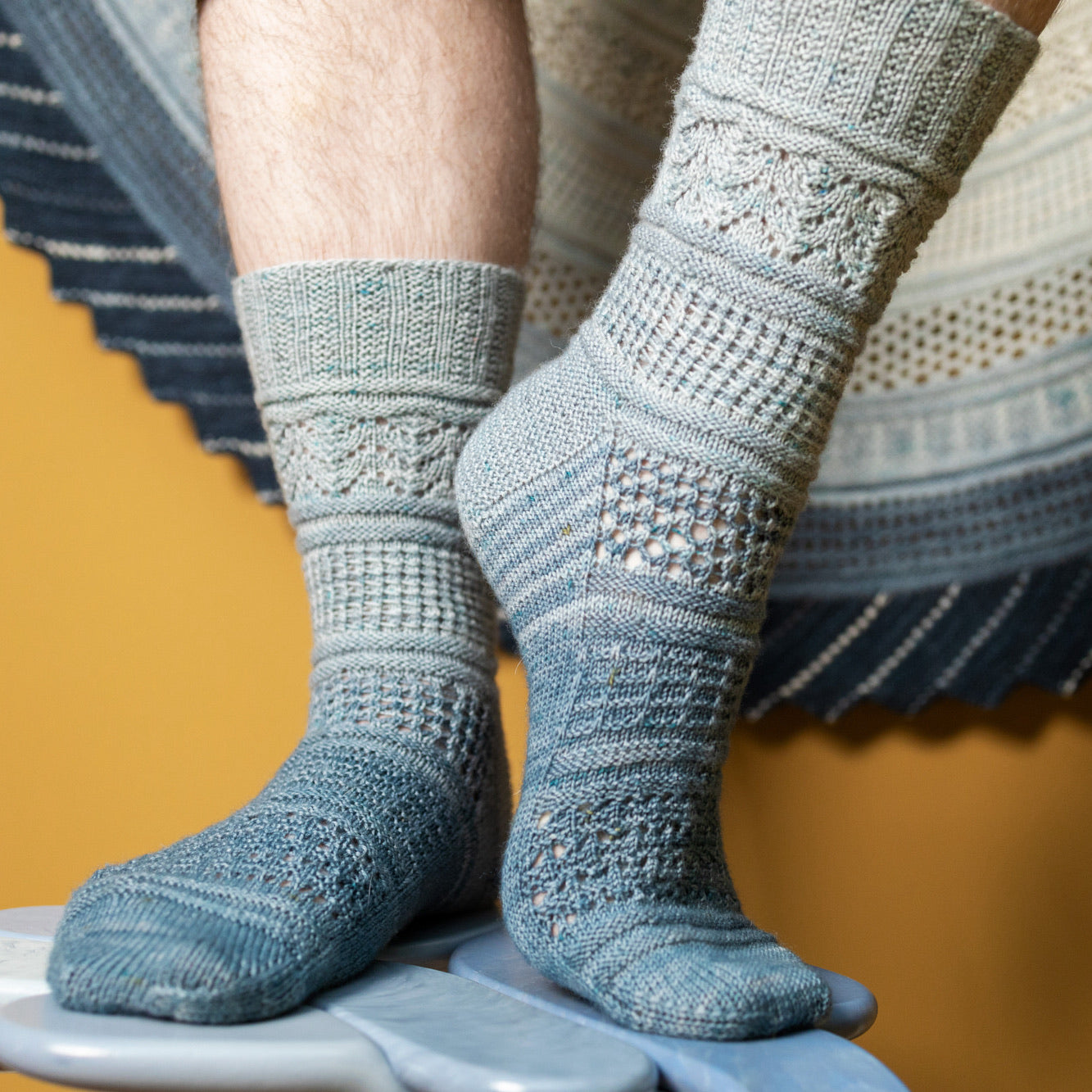 Westknits Patterns GLITTERING SNOWSCAPE SOCKS PATTERN Westknits Pattern
