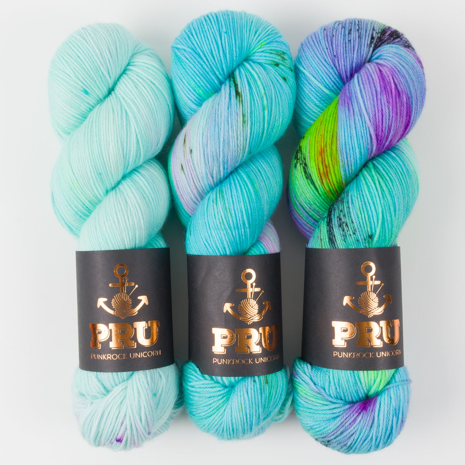 Punk Rock Unicorn IRIDESCENT BEACHWEAR Merino wool Nylon Fingering Quick Kits