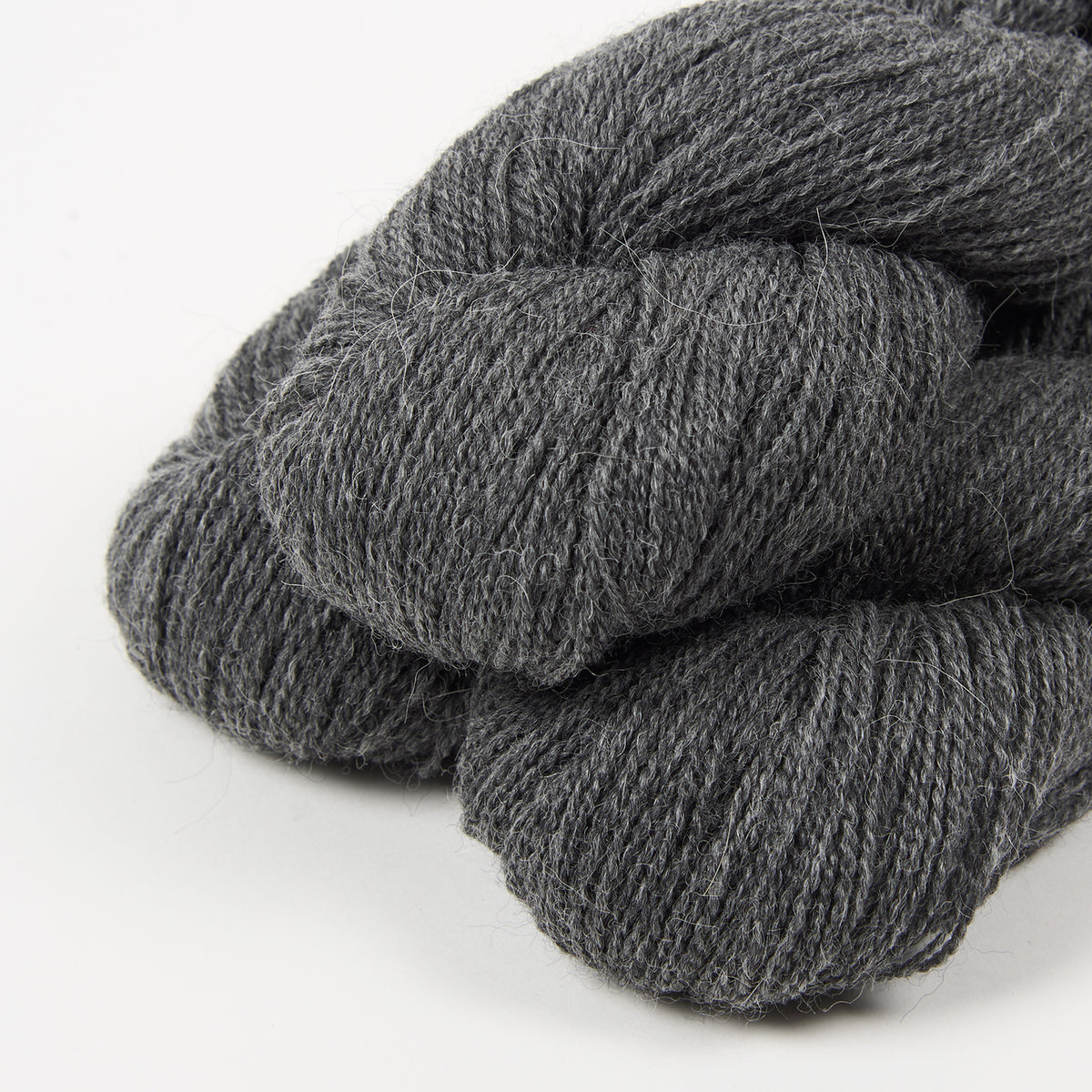 ISAGER ALPACA 2 - 4s