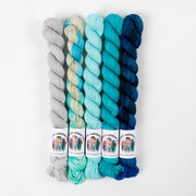 Twisted Ambitions WESTKNITS KIT - WAVE MINIS blue Westknits Kits