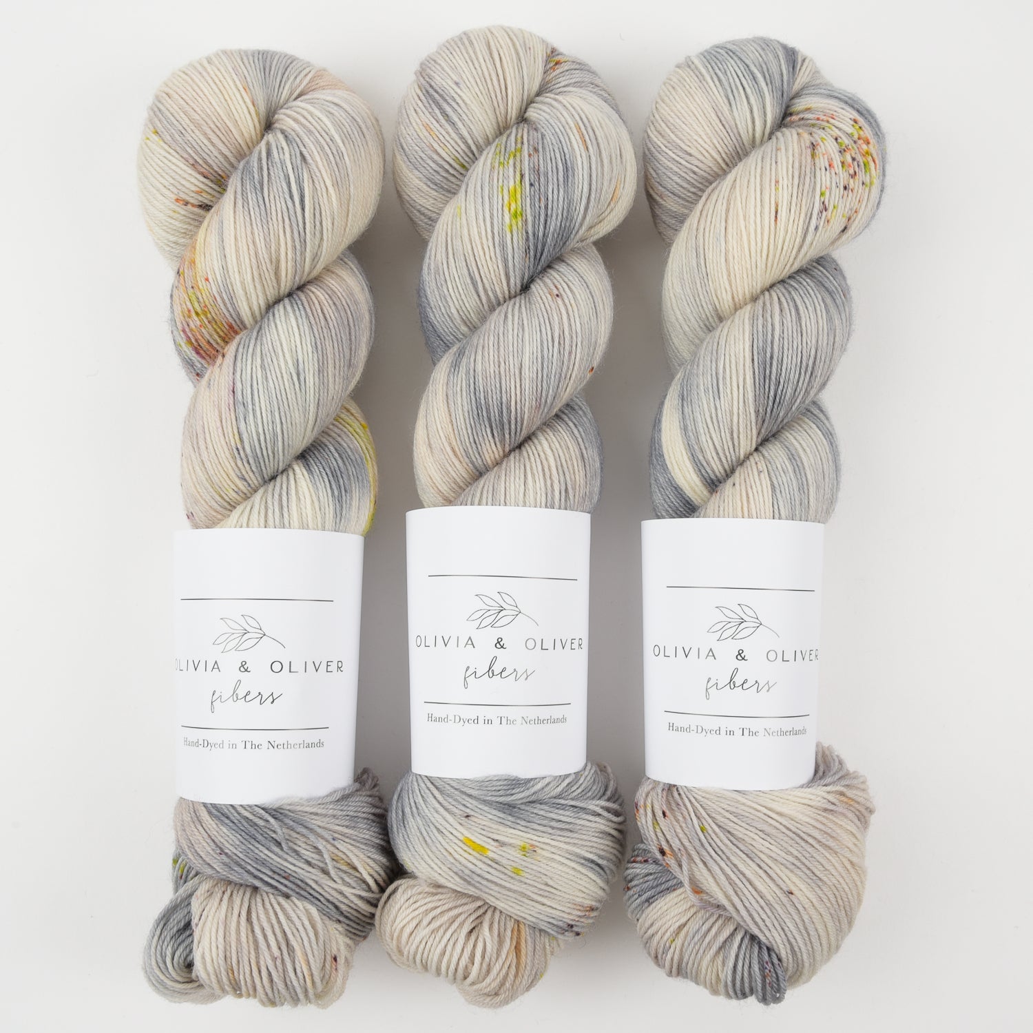 Olivia & Oliver OLIVIA BFL - LELIEGRACHT BFL Wool Blue Faced Leicester Fingering grey Yarn