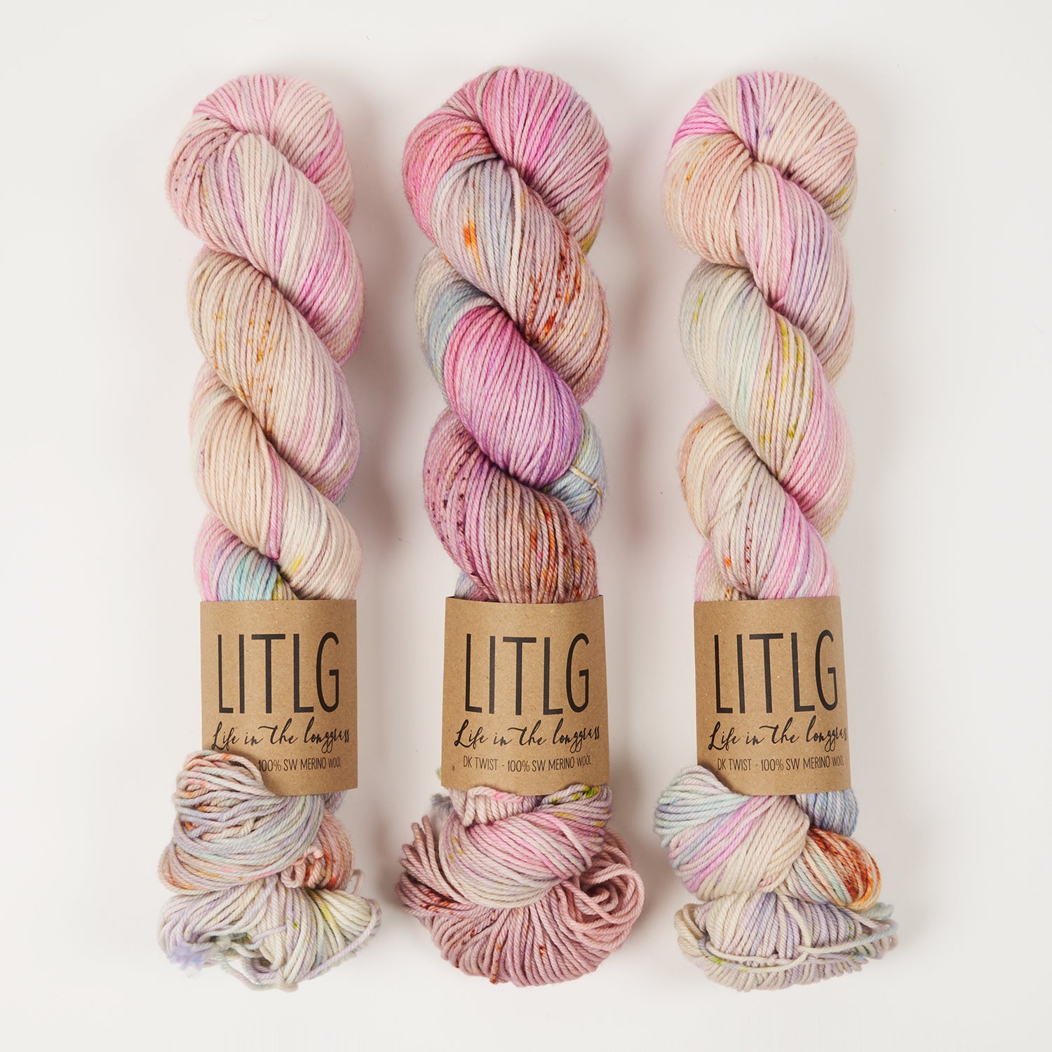 Life in The Long Grass LITLG DK TWIST - CORAL REEF Merino wool DK multicolour Yarn