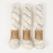 Life in The Long Grass LITLG DK TWIST - STONE Merino wool DK white grey Yarn