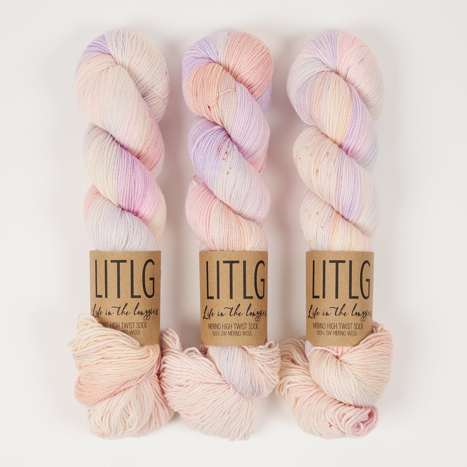 Life in The Long Grass HIGH TWIST SOCK - BILLOW Merino wool Fingering multicolour peach Yarn