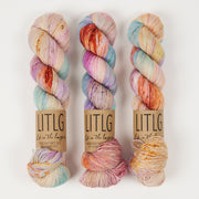 Life in The Long Grass HIGH TWIST SOCK - CORAL REEF Merino wool Fingering multicolour Yarn