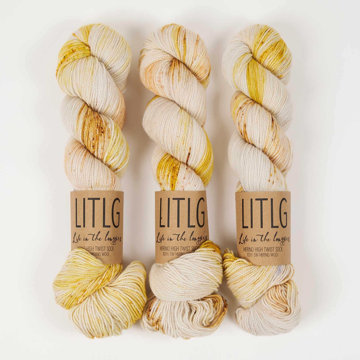 Life in The Long Grass HIGH TWIST SOCK - CREST Merino wool Fingering white Yarn