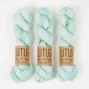 Life in The Long Grass HIGH TWIST SOCK - GAIA Merino wool Fingering blue Yarn