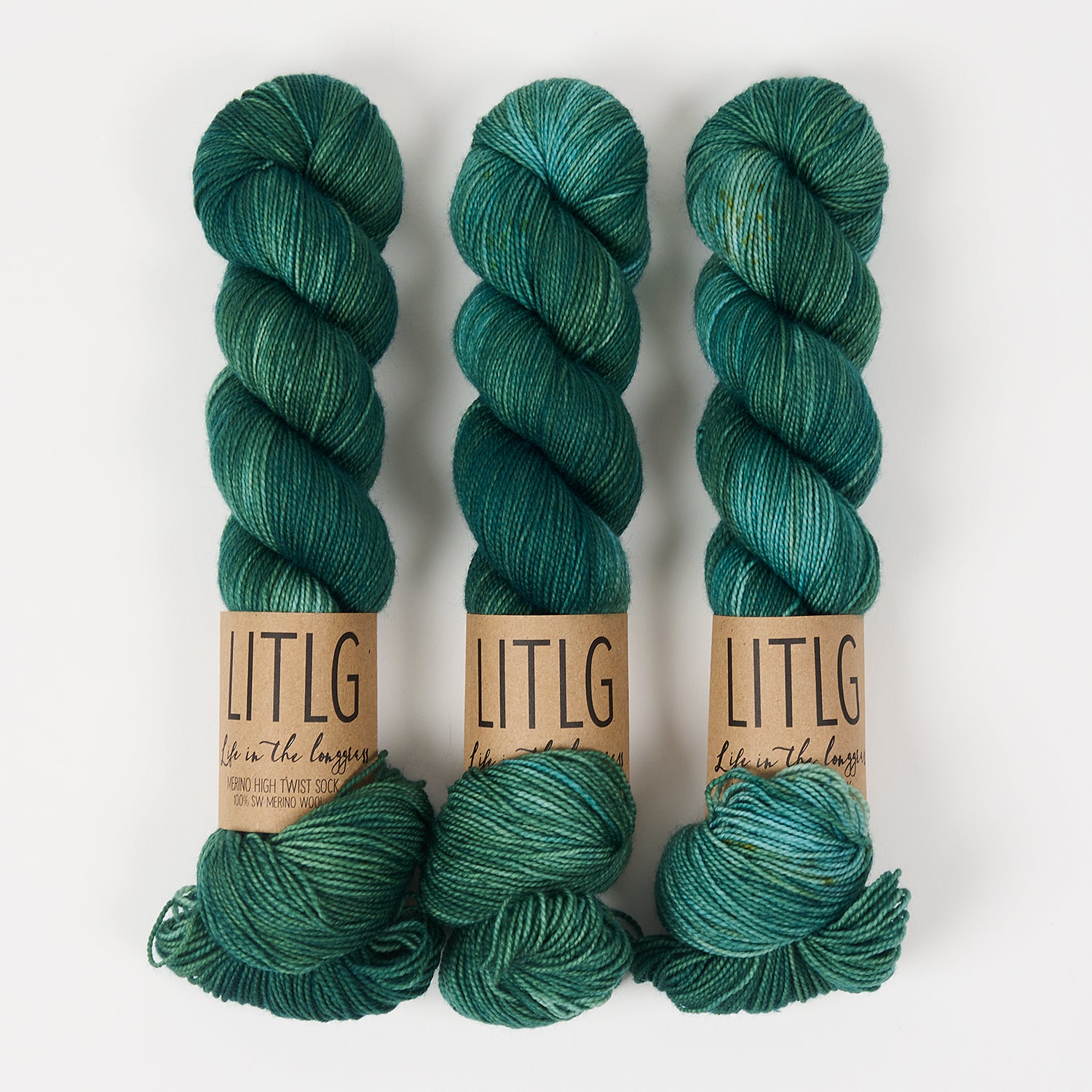 Life in The Long Grass HIGH TWIST SOCK - SPRUCE Merino wool Fingering green Yarn
