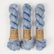 Life in The Long Grass HIGH TWIST SOCK - UISCE Merino wool Fingering blue Yarn