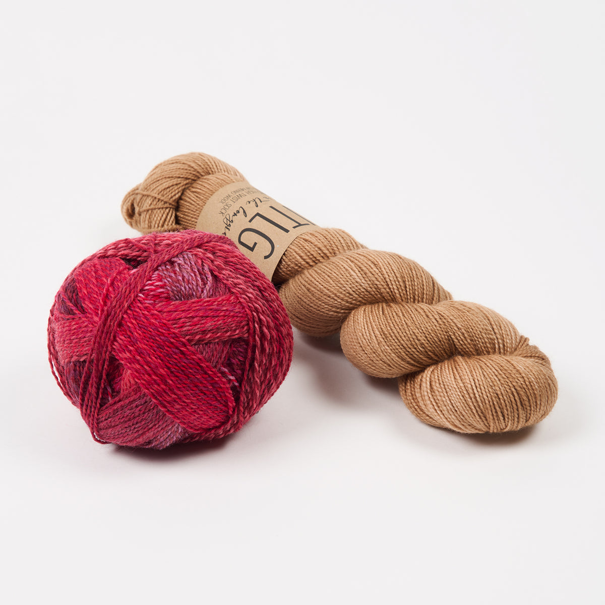 WESTKNITS KIT - RED CAMEL