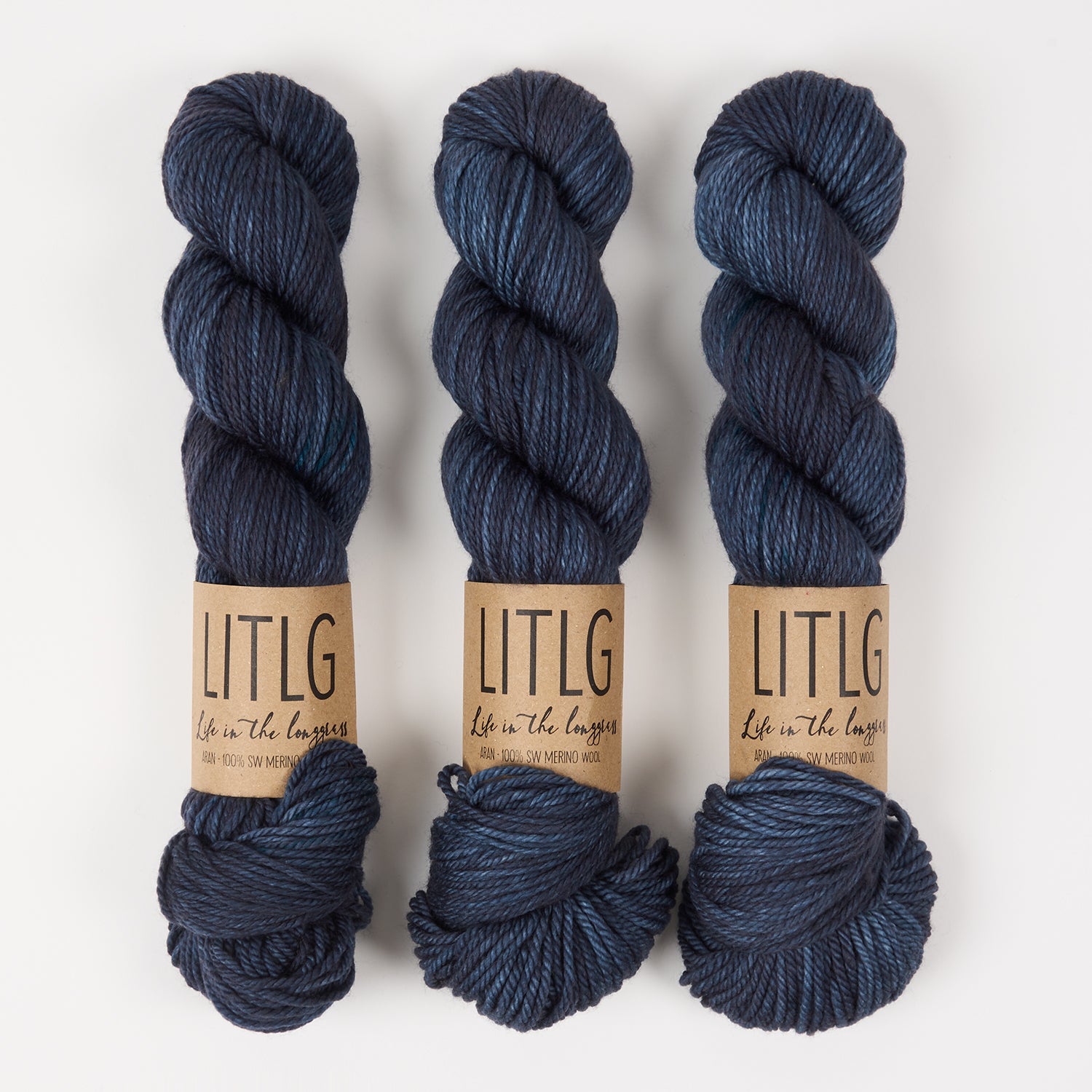 Life in The Long Grass LITLG MERINO ARAN - DEEP DREAM Merino wool Aran blue Yarn
