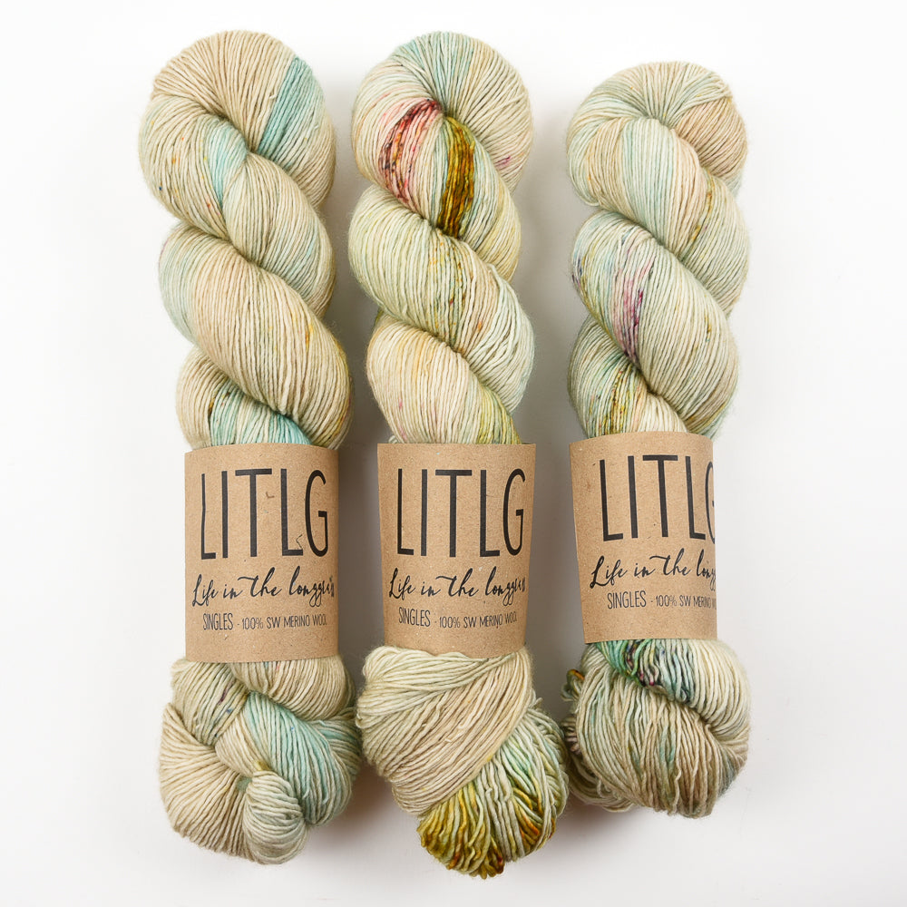 Life in The Long Grass LITLG SINGLES - PORCELAIN Merino wool Fingering cream beige Yarn