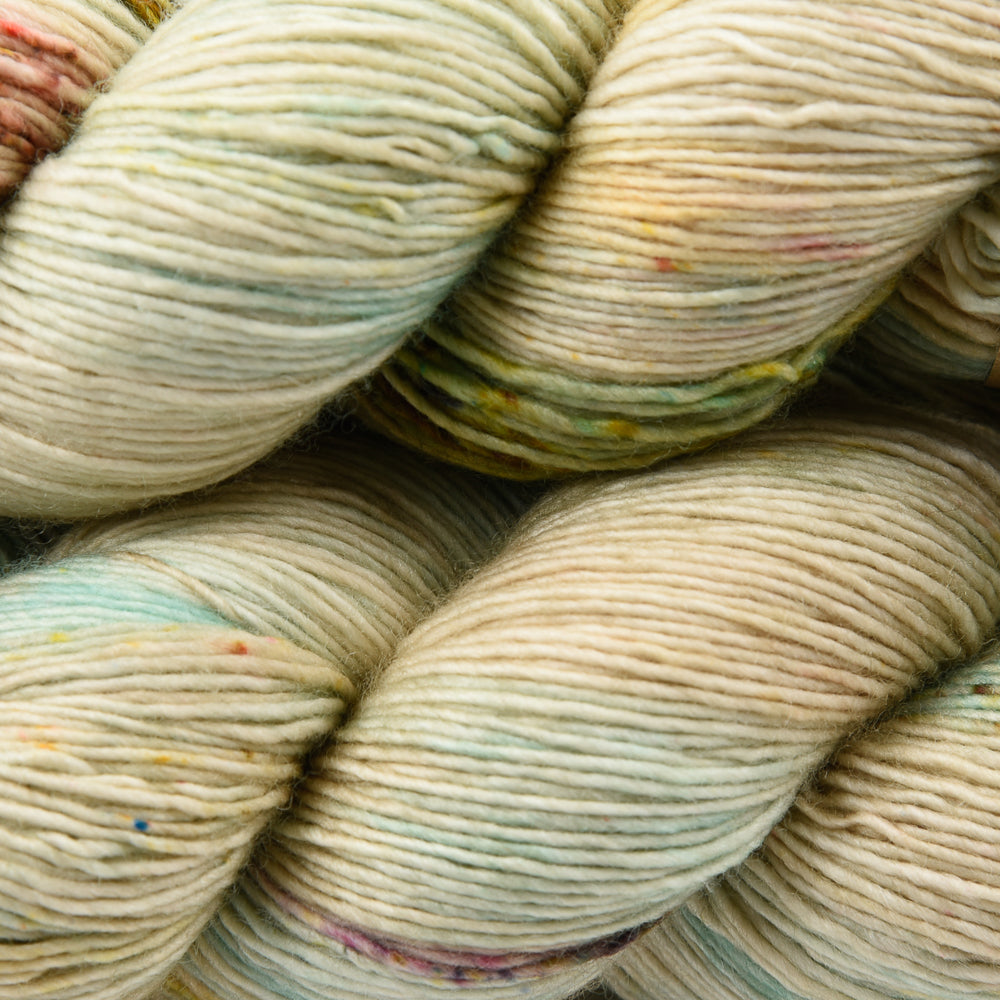 LITLG SINGLES - PORCELAIN