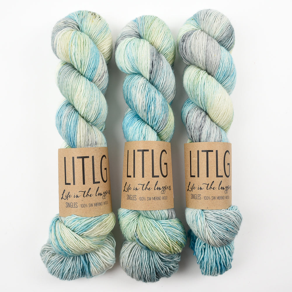 Life in The Long Grass LITLG SINGLES - RIVERROCK Merino wool Fingering blue green Yarn
