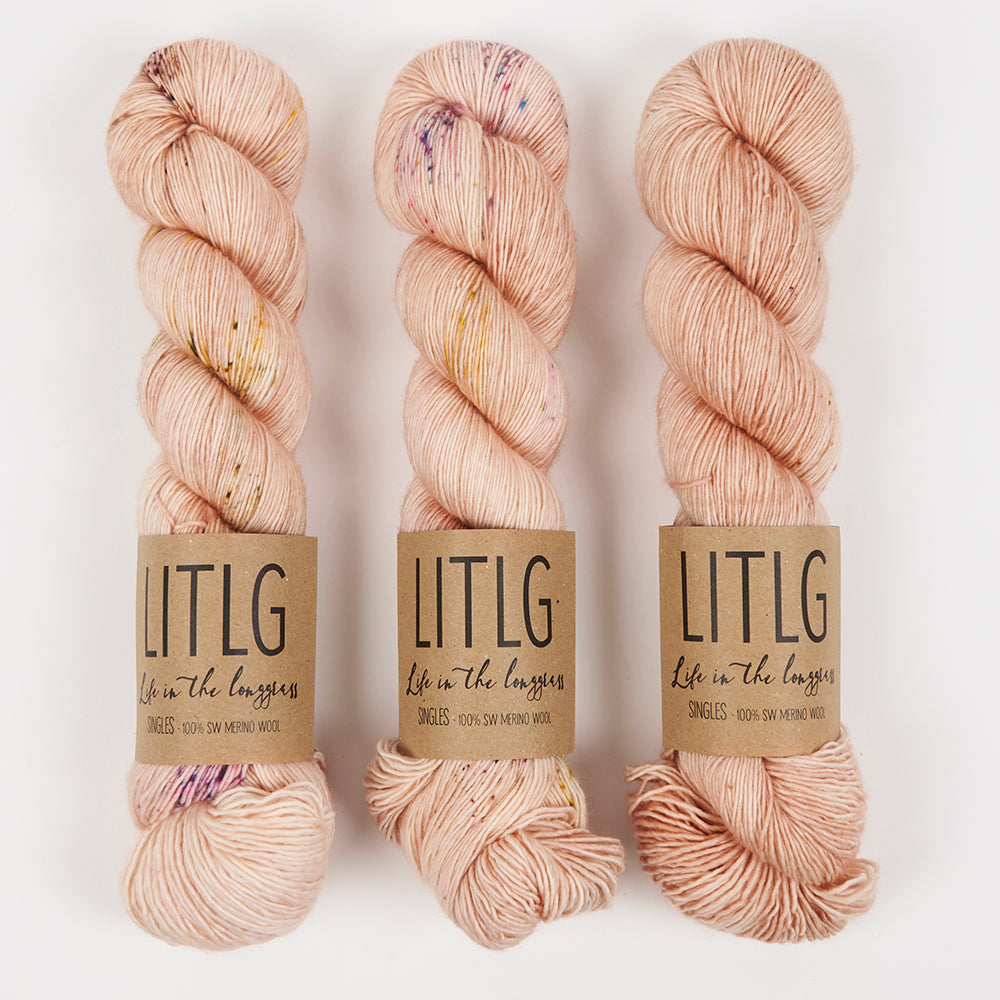 Life in The Long Grass LITLG SINGLES - NOON Merino wool Fingering beige peach Yarn
