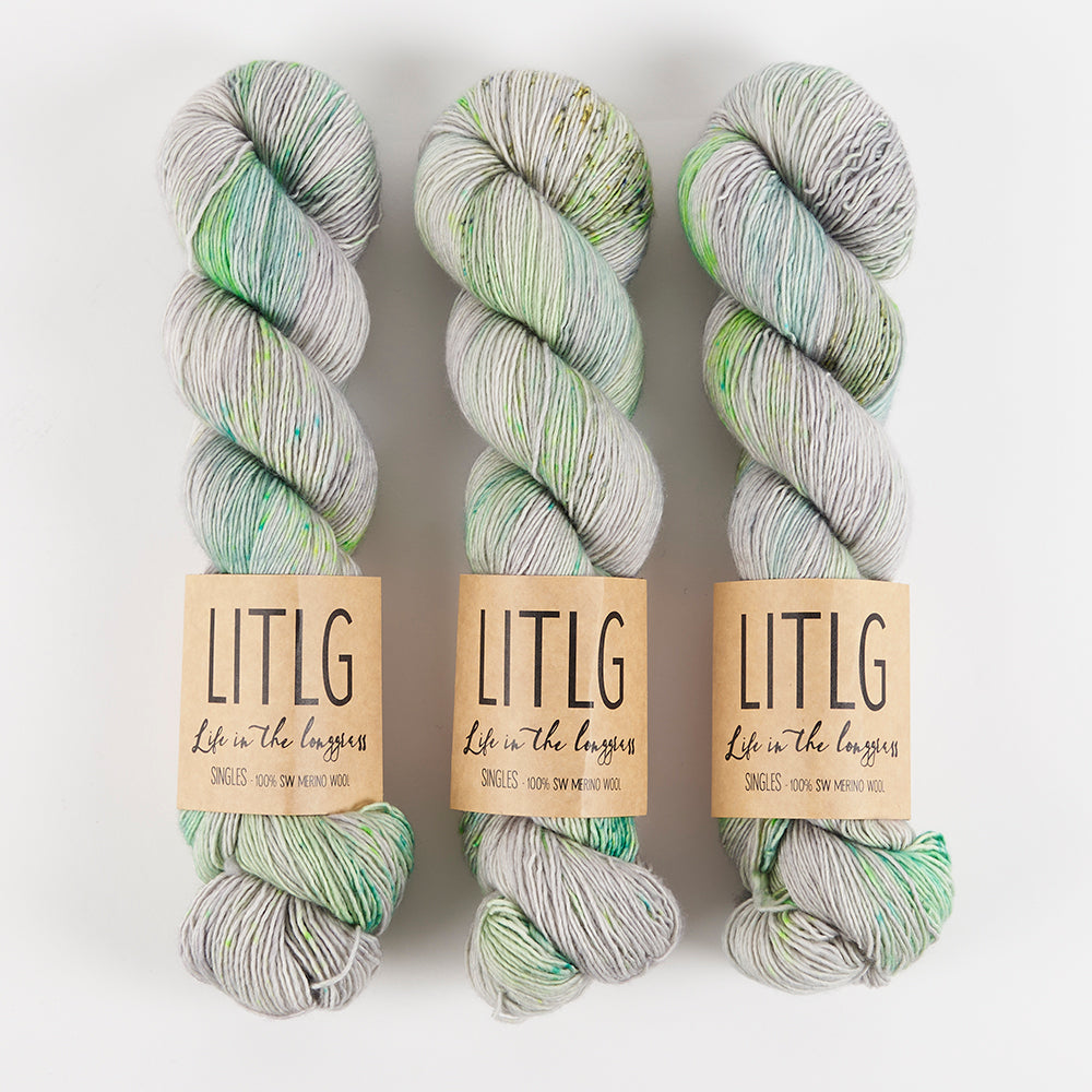 Life in The Long Grass LITLG SINGLES - SPECTRA Merino wool Fingering grey Yarn