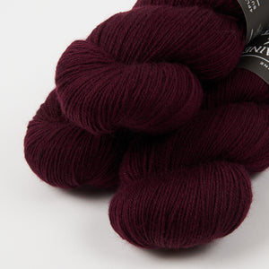 LAINE X NOVITA 4PLY - DEEP BURGUNDY