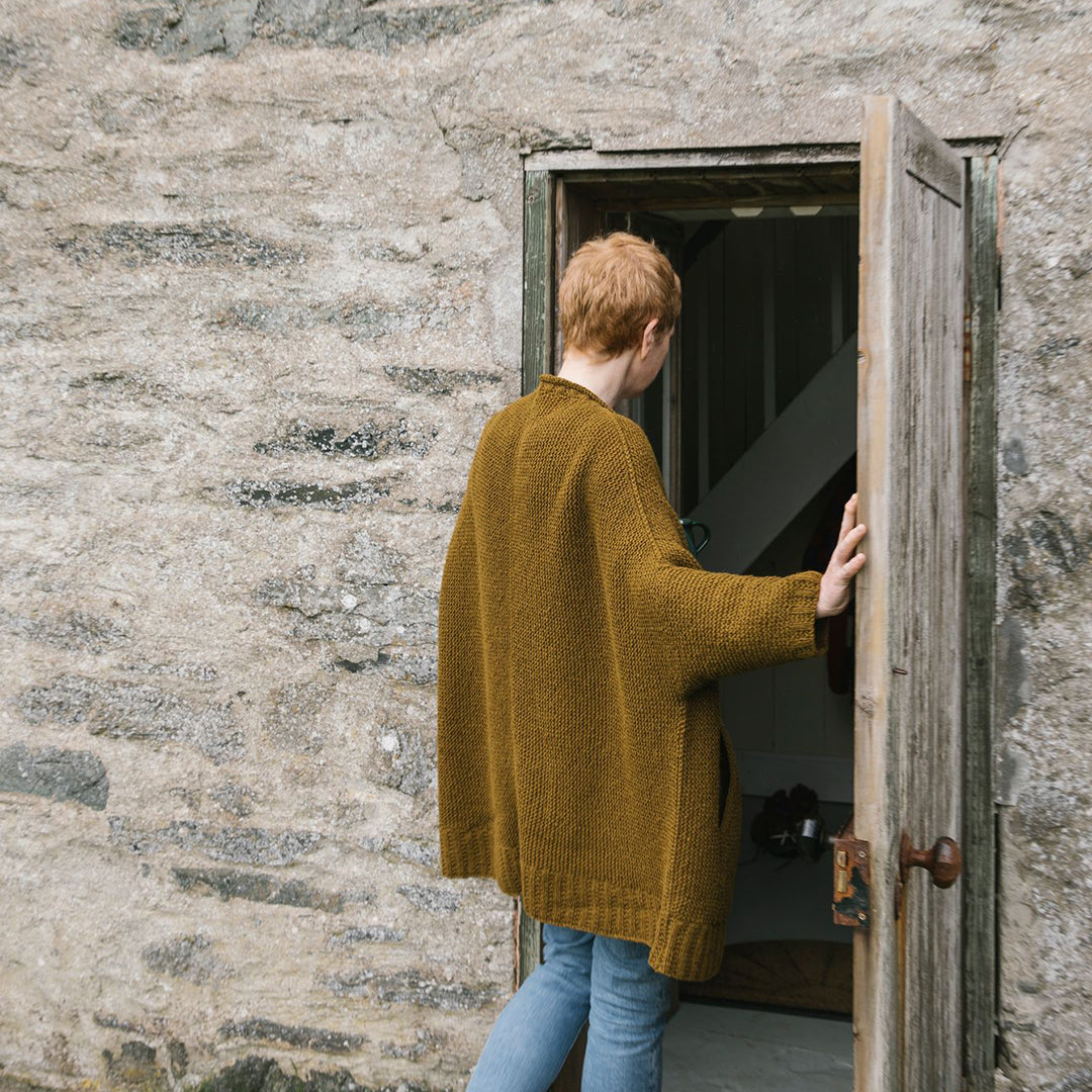 GRAND SHETLAND ADVENTURE KNITS by MARY JANE MUCKLESTONE AND GUDRUN JOHNSTON