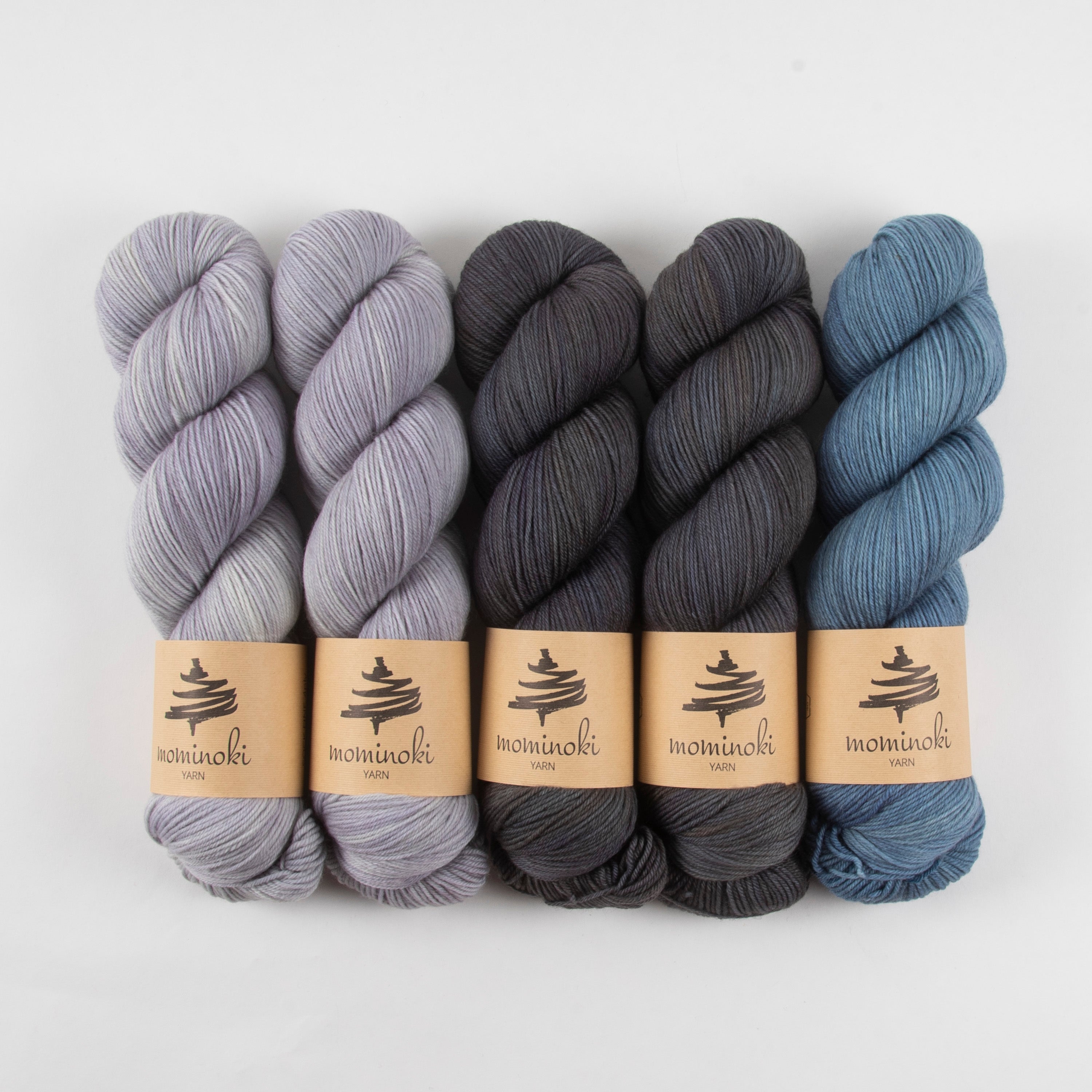 Mominoki Yarn MYSTIC SILVER Merino wool Polyamide Fingering Quick Kits