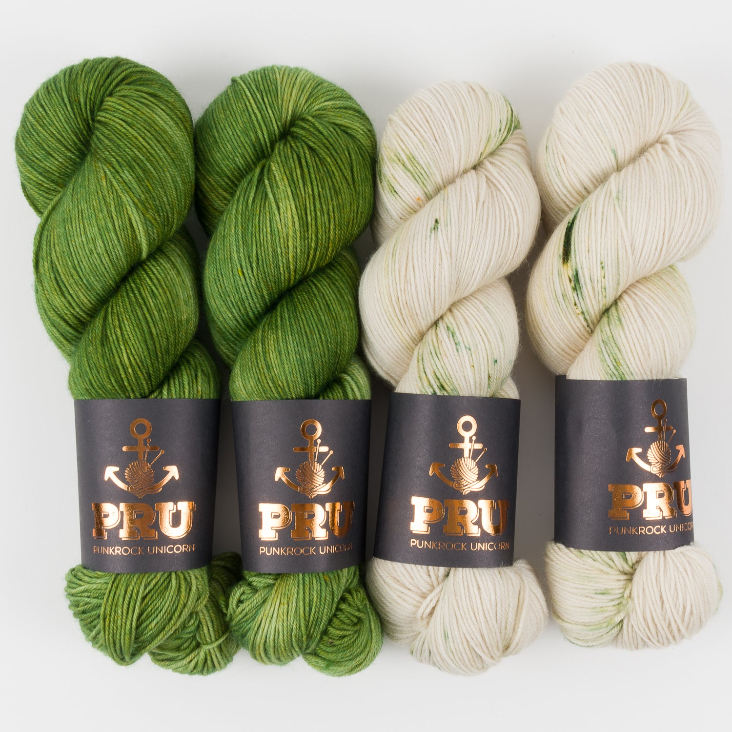 Punk Rock Unicorn WESTKNITS KIT - MOSSY OATS Merino wool Nylon Fingering green beige Westknits Kits