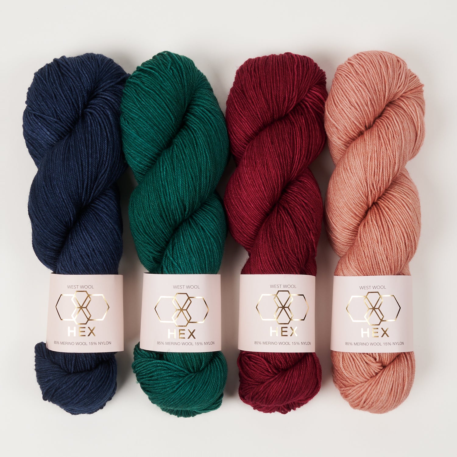 West Wool MYSTERY MUSIKAL - PEACOCK SHADOW Merino wool Nylon pink red green blue MKAL Kit