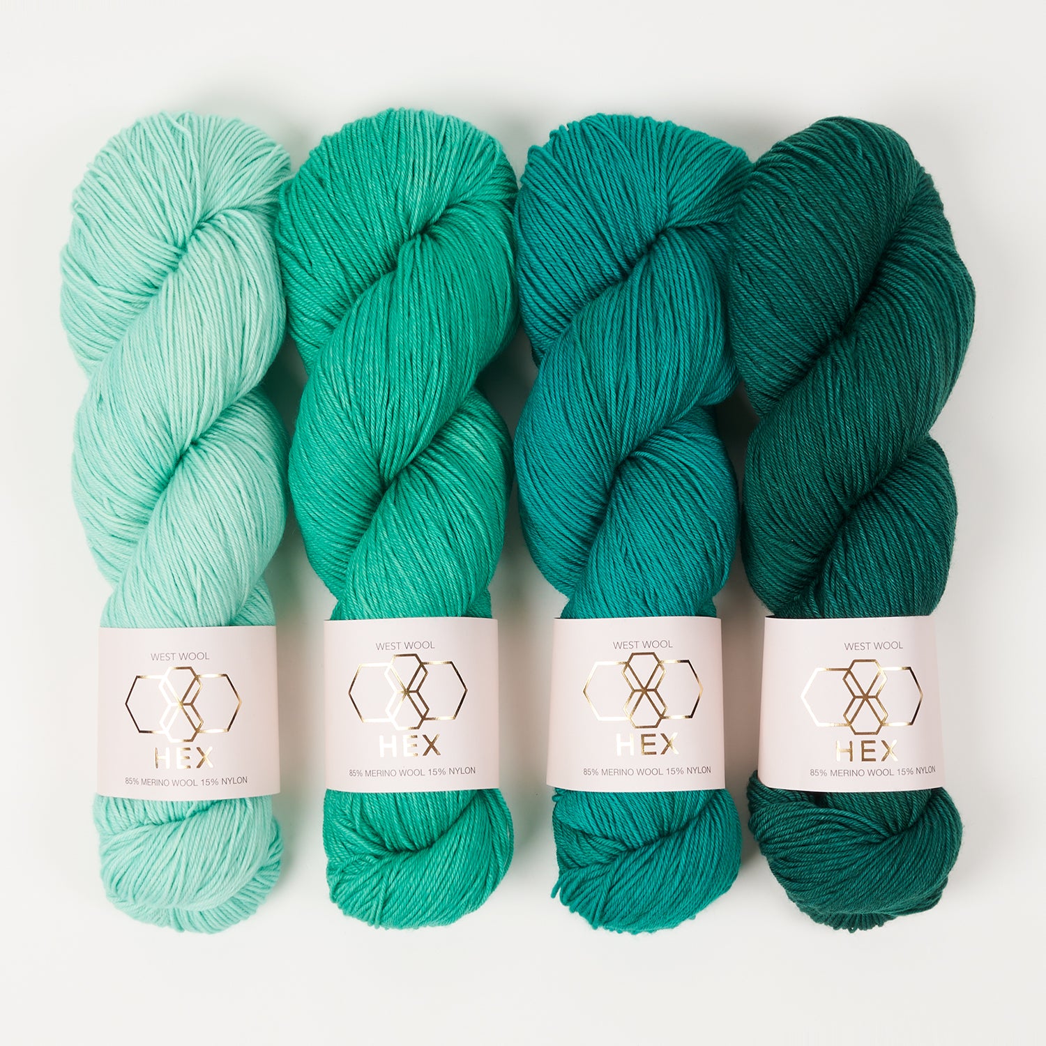 West Wool PIERRE LIGHT - VINTAGE PISCES Merino wool Nylon Fingering Westknits Kits