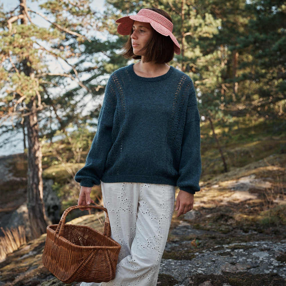 PRE-ORDER: LAINE MAGAZINE ISSUE 28 (SPRING 2026)