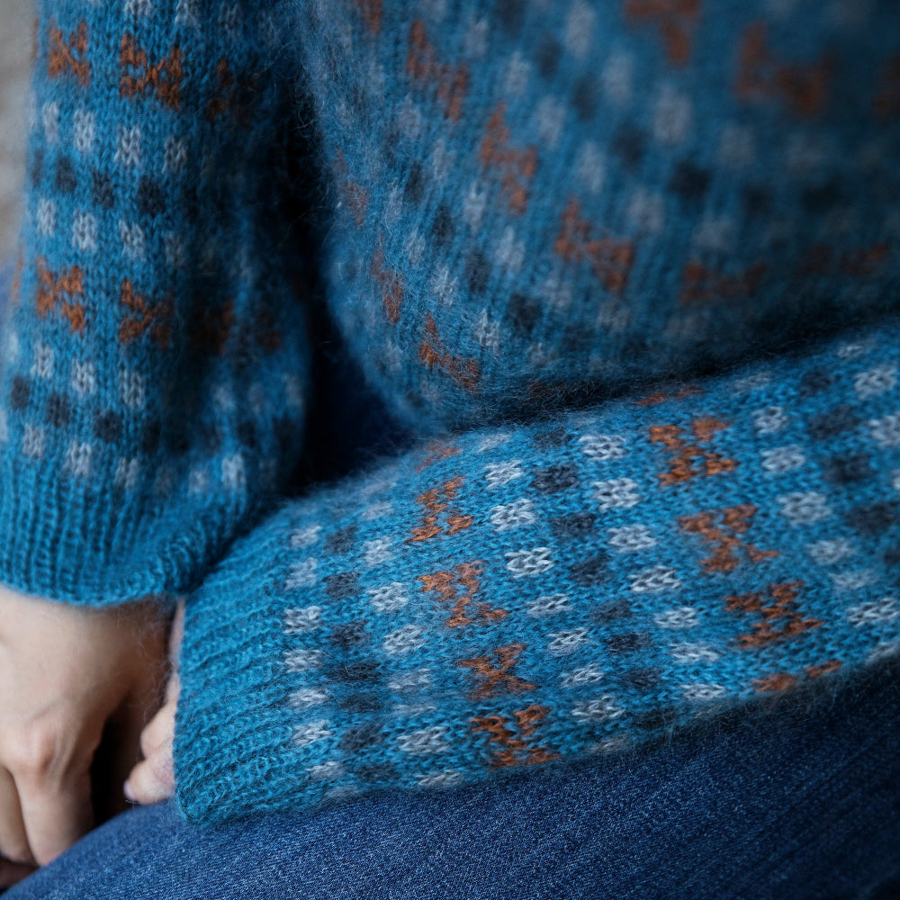 MEMORY LANE: EMBELLISHED KNITS TO CHERISH