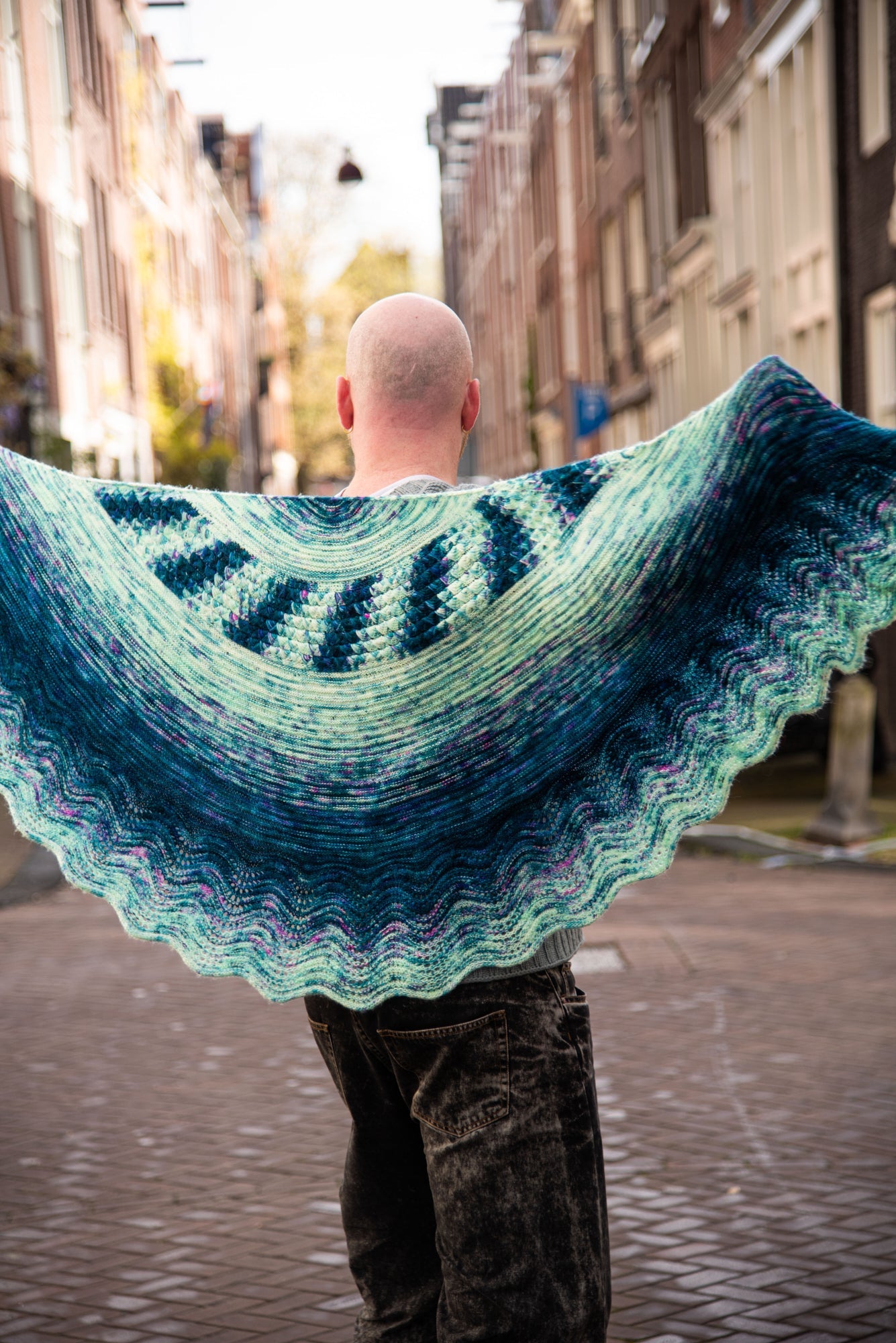 MESMERIZING MERMAID SHAWL PATTERN