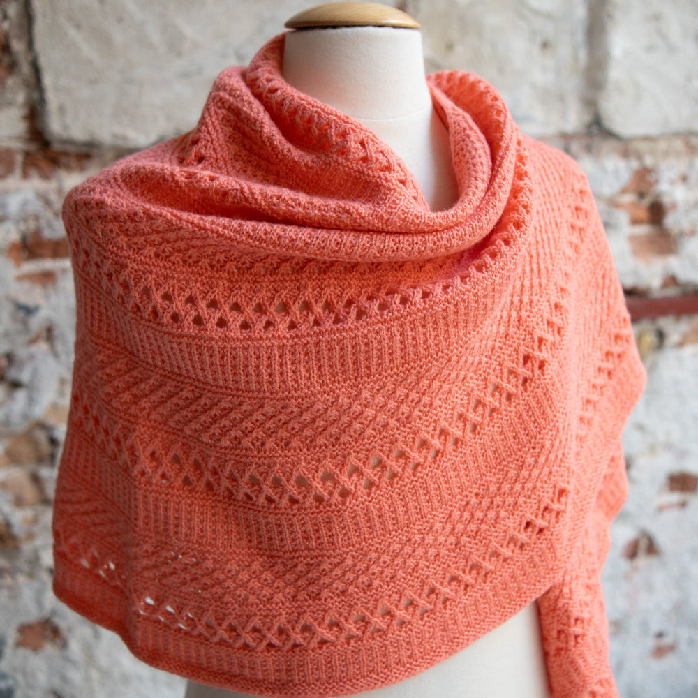 Mingling Daisies Shawl