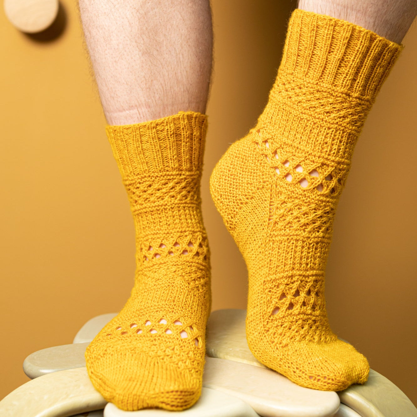 Westknits WESTKNITS SAMPLE - MINGLING DAISIES SOCKS Samples