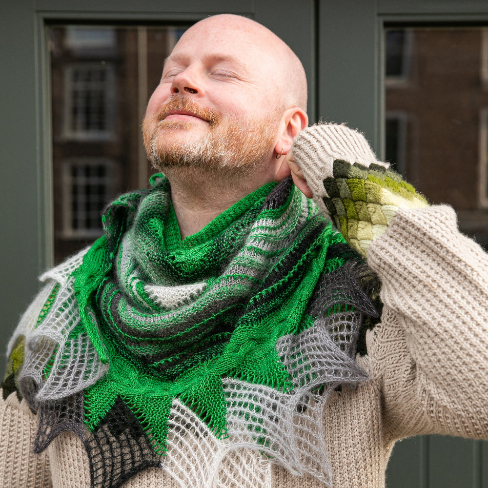 MOHAIR MOBILE SHAWL PATTERN