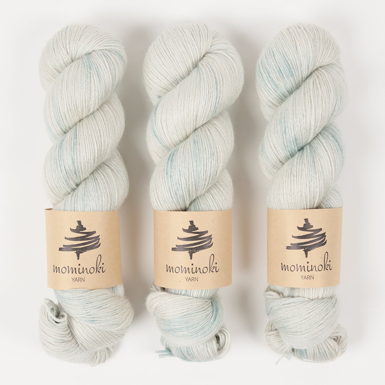 Mominoki Yarn RAMIE SILK - SILVER BIRCH Wool Ramie Silk Fingering white grey blue Yarn
