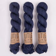 Life in The Long Grass HIGH TWIST SOCK - MOUNTAIN PATH Merino wool Fingering blue Yarn