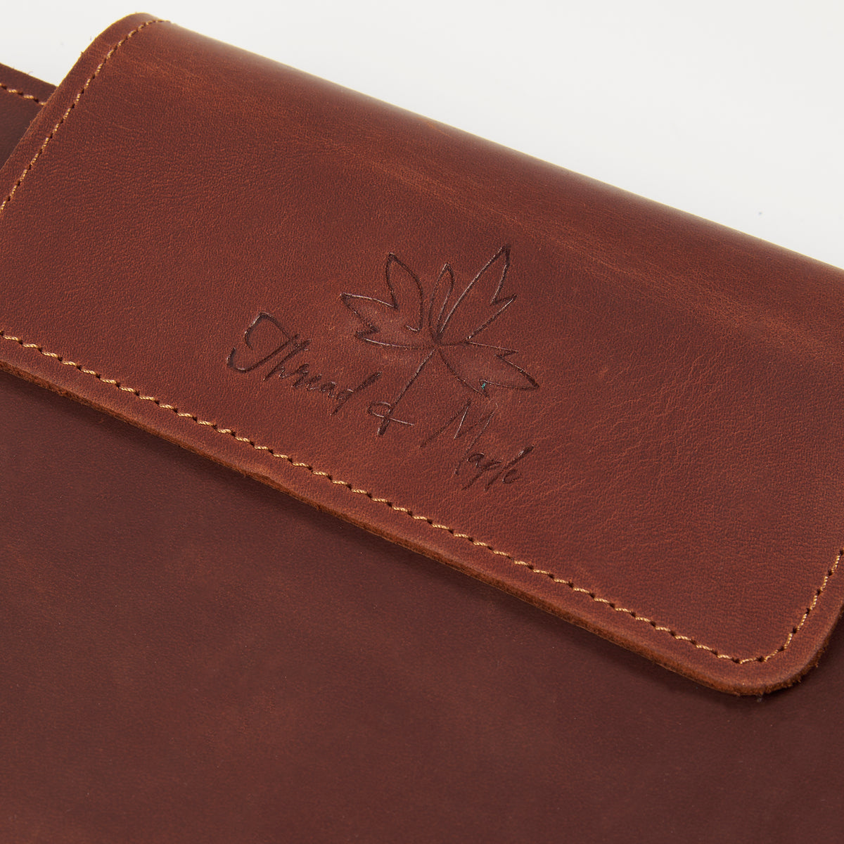 NOTIONS CLUTCH - WHISKEY FOLDING NOTIONS ORGANISER