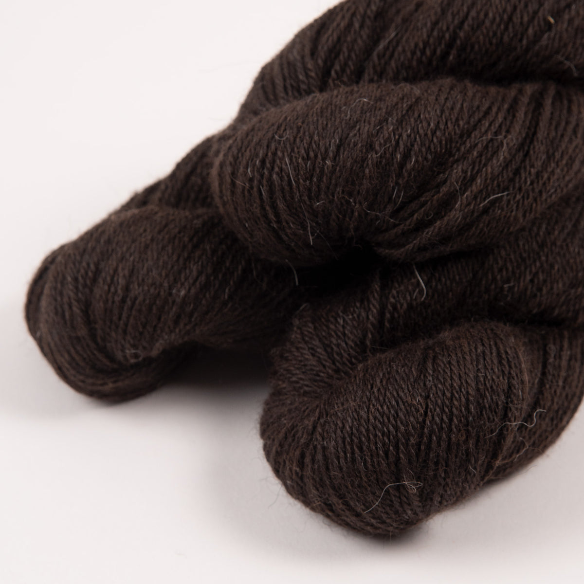 BABY ALPACA - 410 NATURAL DARK BROWN