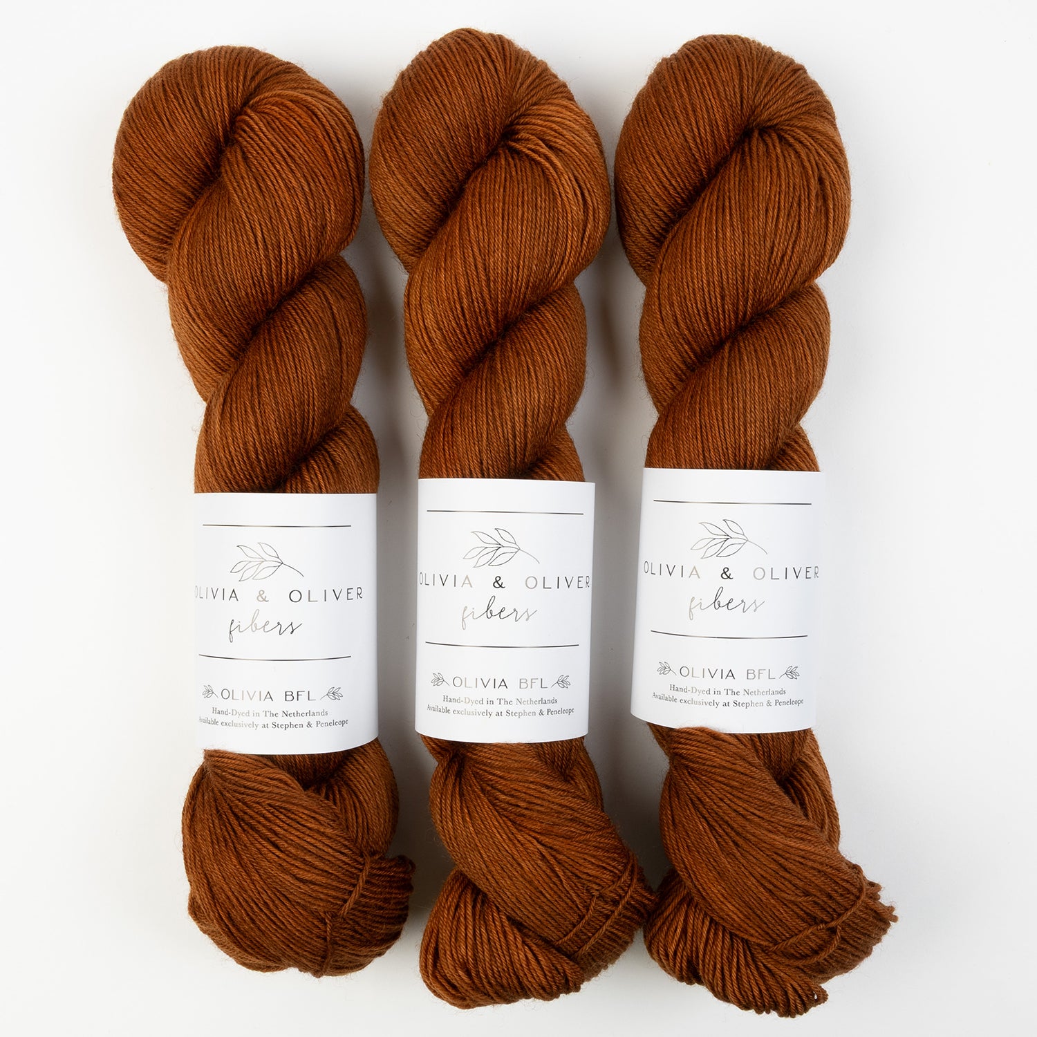 Olivia & Oliver OLIVIA BFL - CHESTNUT BFL Wool Blue Faced Leicester Fingering brown Yarn