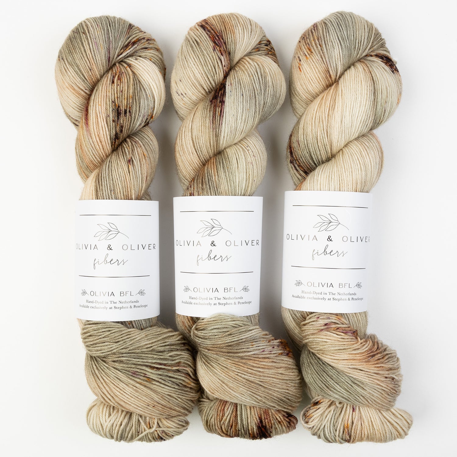 Olivia & Oliver OLIVIA BFL - CRISP BFL Wool Blue Faced Leicester Fingering beige Yarn