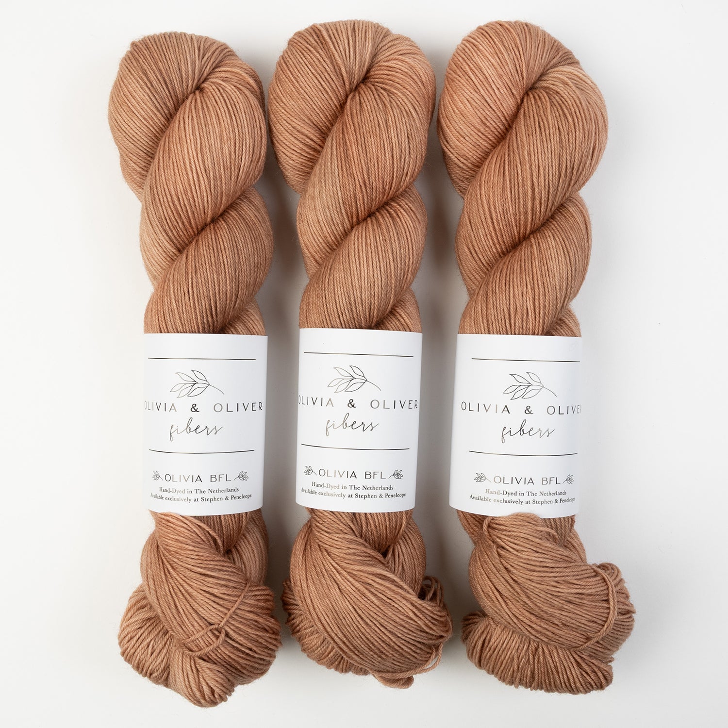 Olivia & Oliver OLIVIA BFL - LAST BLOSSOMS BFL Wool Blue Faced Leicester Fingering pink Yarn