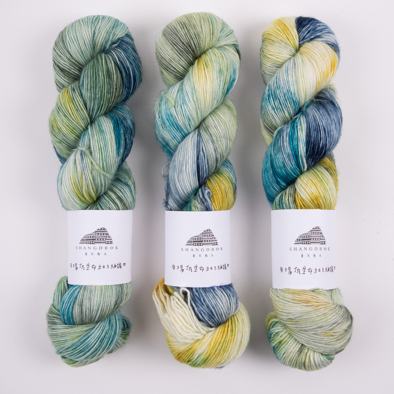 Shangdrok SINGLE MERINO - OPHELIA Merino wool Fingering blue Yarn