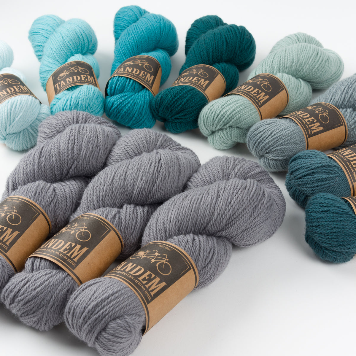 PAINTING BRICKS SWEATER - BLUE BRICKS